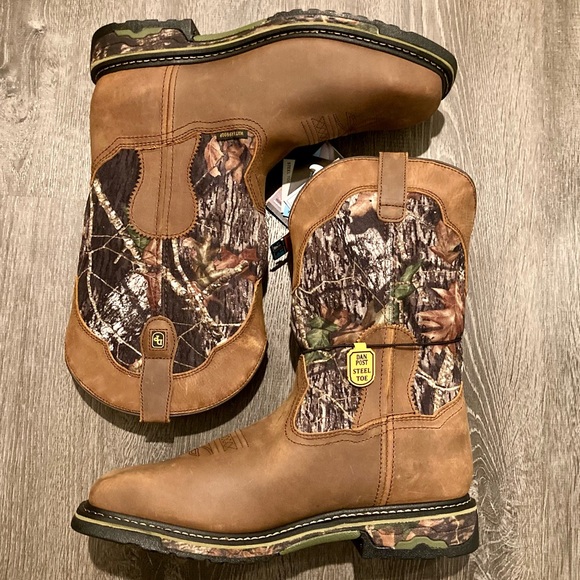 Dan Post Other - Mens Dan Post Boots Hunter Waterproof Steel Toe Leather Camo Boot NWOB Sz 15D